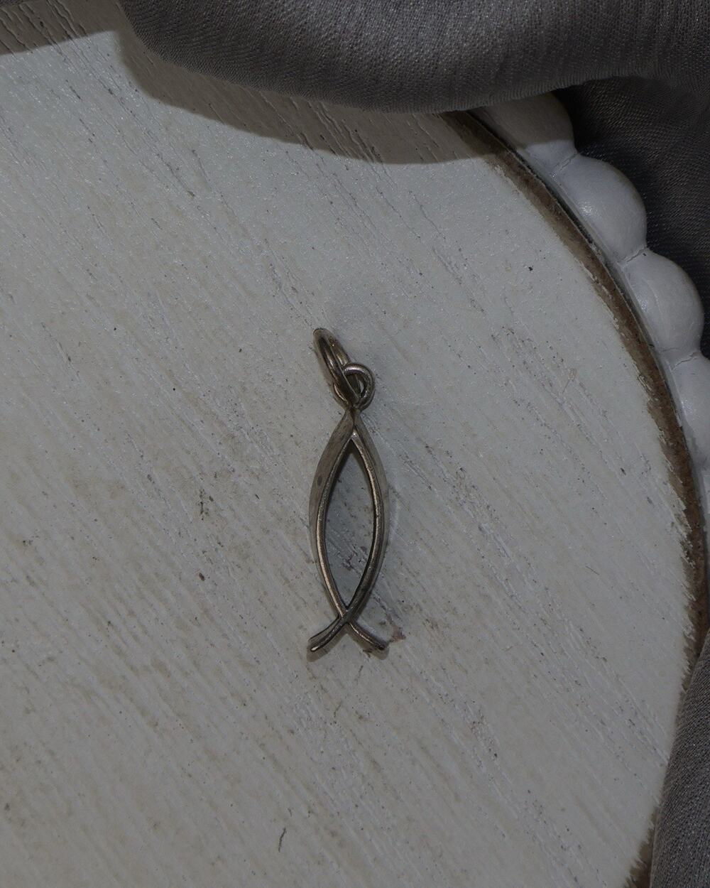 Sterling Silver Christian Fish Charm 1.4G / 1in